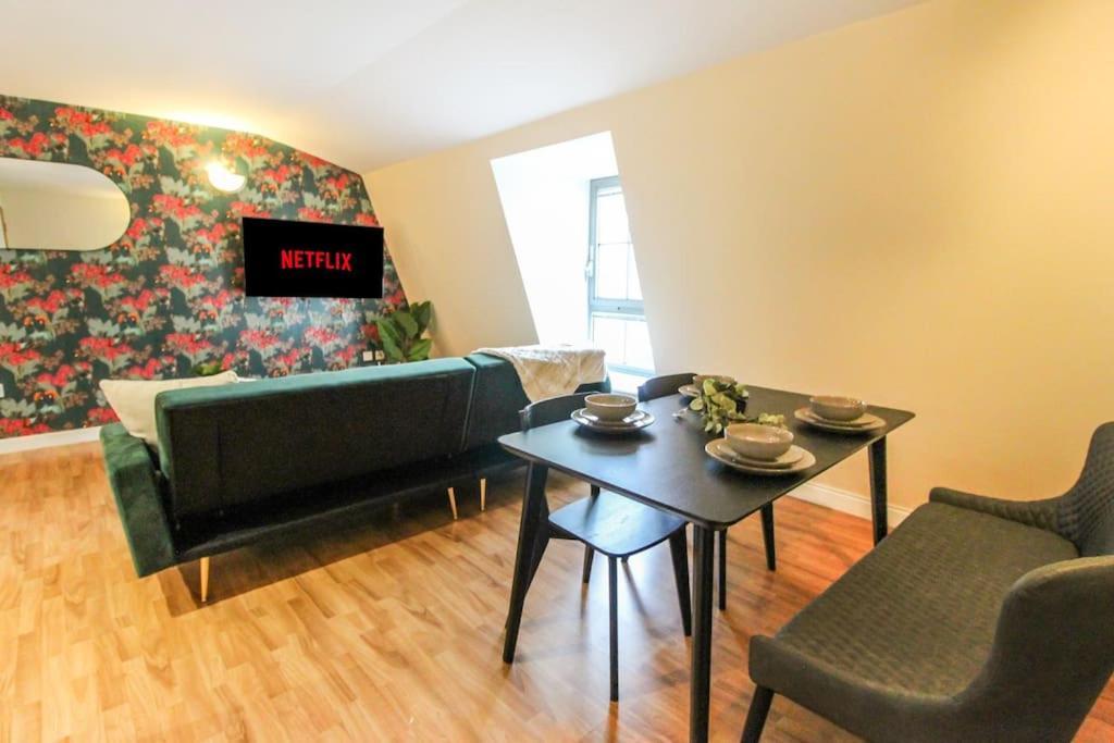 Luxurious 1 Bed Apartment With Free Parking Ноттінгем Екстер'єр фото